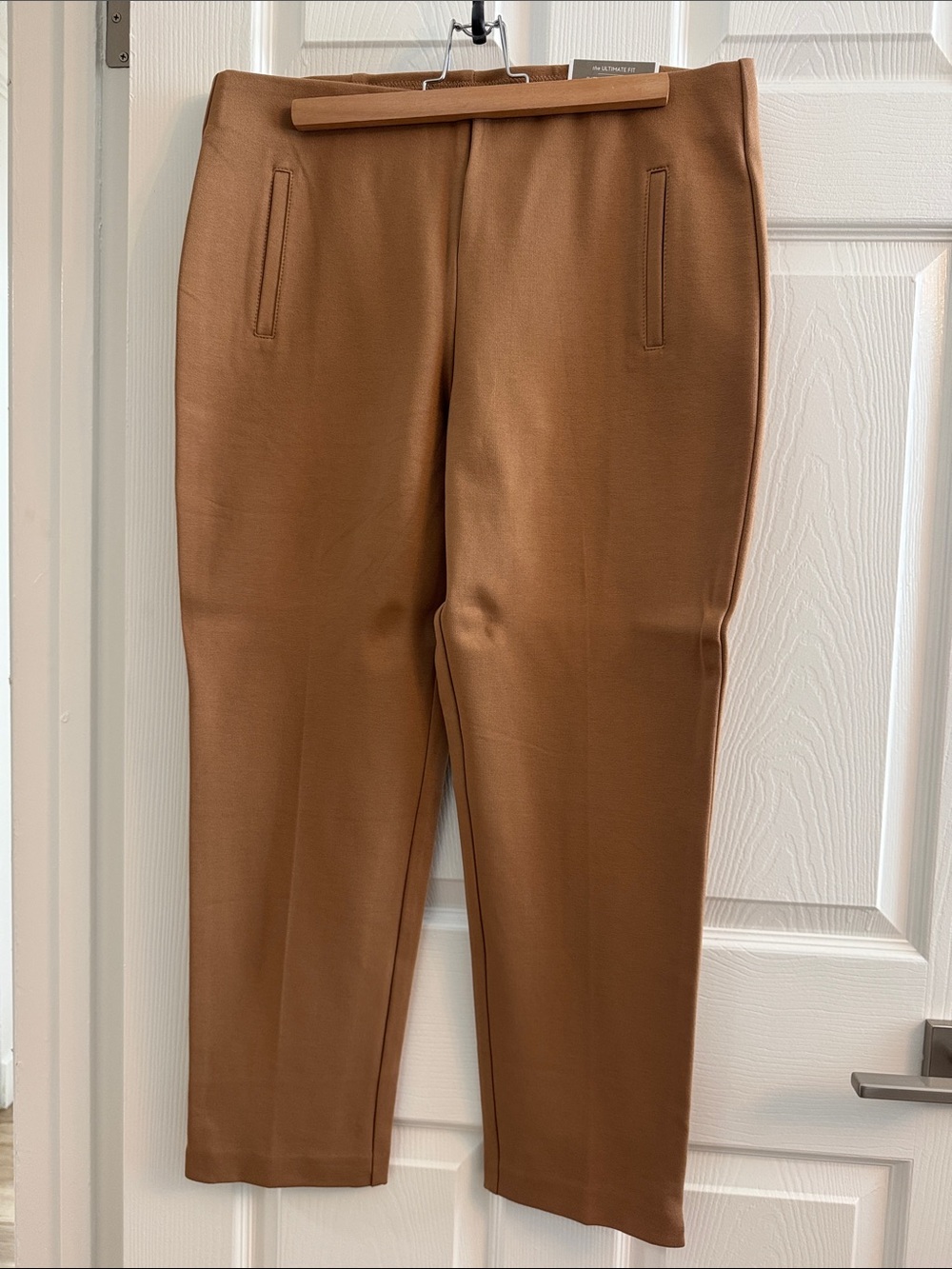 Chico's Cropped Slim Ankle Pants in Warm Camel Brown